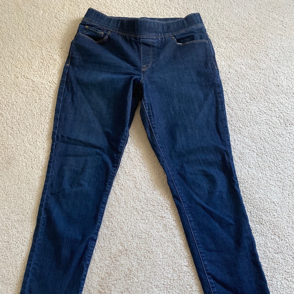 Straight leg, pull on Levi’s